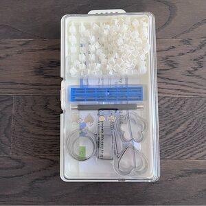 Walnut Hollow Clay Embossing Set